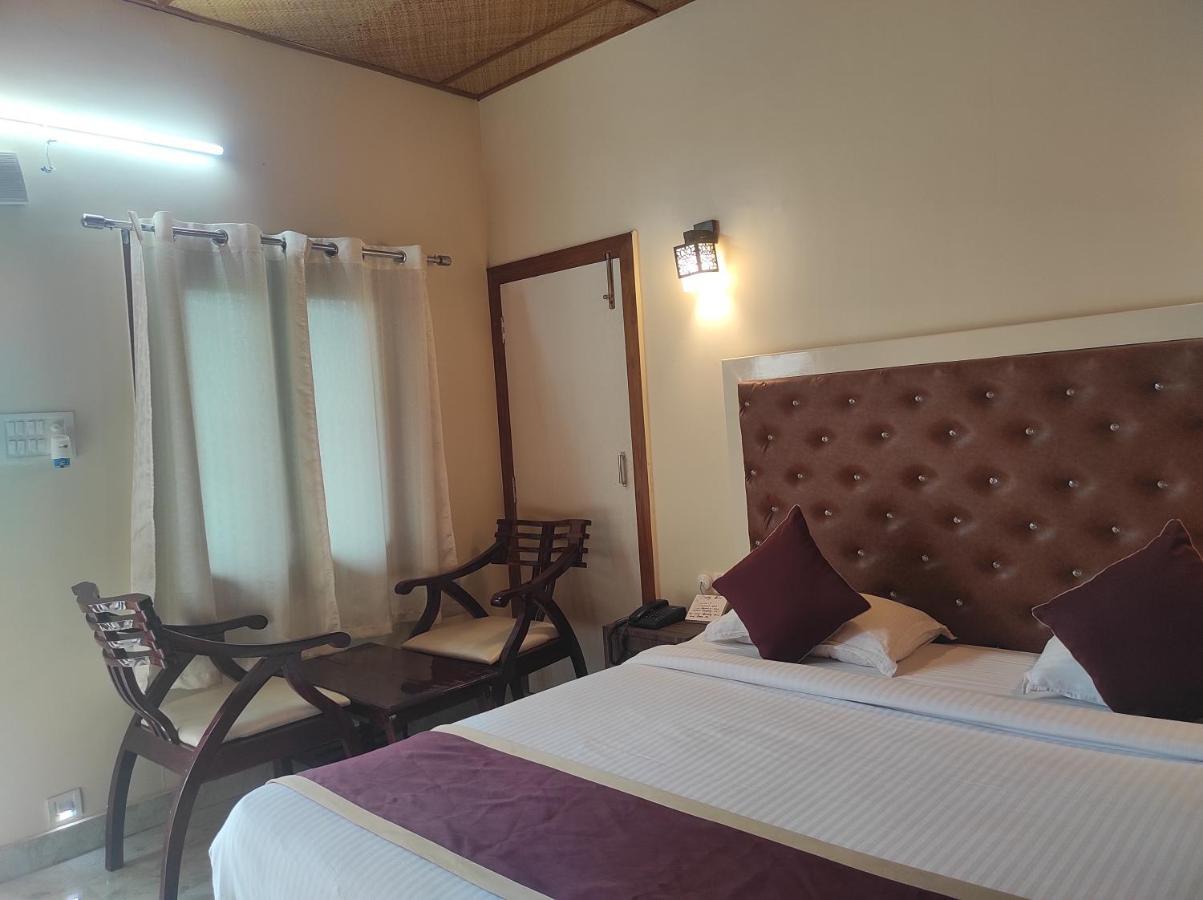 Changs Resort Kaharpara Extérieur photo